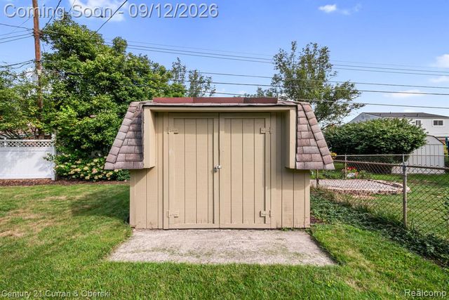 30222 Buckingham Street, Livonia, MI 48154