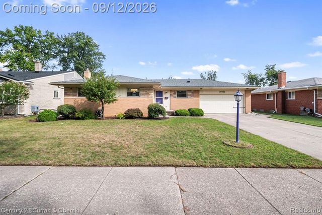 30222 Buckingham Street, Livonia, MI 48154