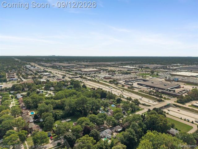 30222 Buckingham Street, Livonia, MI 48154