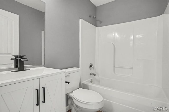 6017 Cross Pointe Drive, Cedar Hill, MO 63016