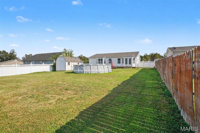 6017 Cross Pointe Drive, Cedar Hill, MO 63016