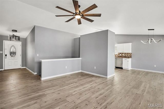 6017 Cross Pointe Drive, Cedar Hill, MO 63016