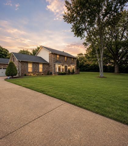 1108 Drakes Creek Rd, Hendersonville, TN 37075