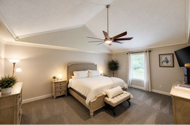 1108 Drakes Creek Rd, Hendersonville, TN 37075
