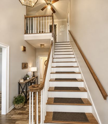 1108 Drakes Creek Rd, Hendersonville, TN 37075