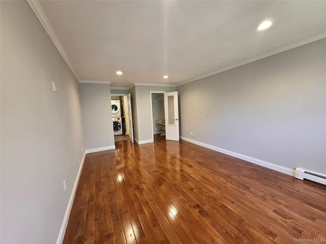 89 N Broadway 221, White Plains, NY 10603