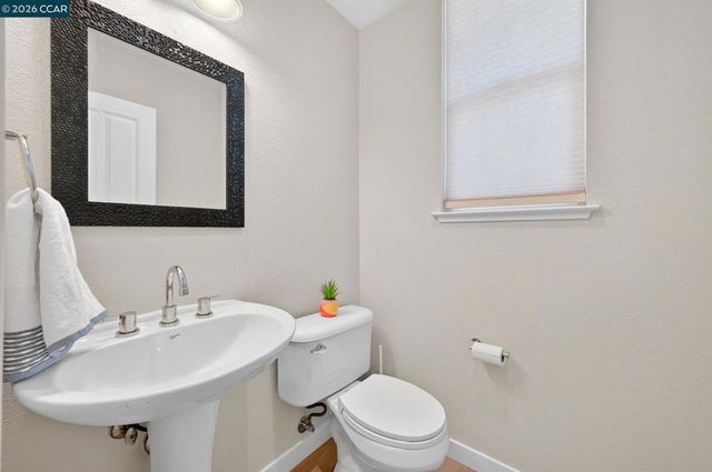 1311 Tapestry Ln, Concord, CA 94520