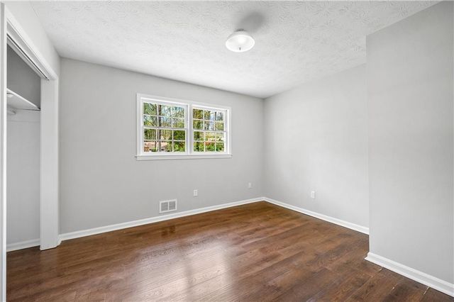 155 King David Drive SW, Lilburn, GA 30047