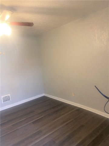 125 Margaret St, Mt Oliver, PA 15210