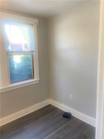 125 Margaret St, Mt Oliver, PA 15210