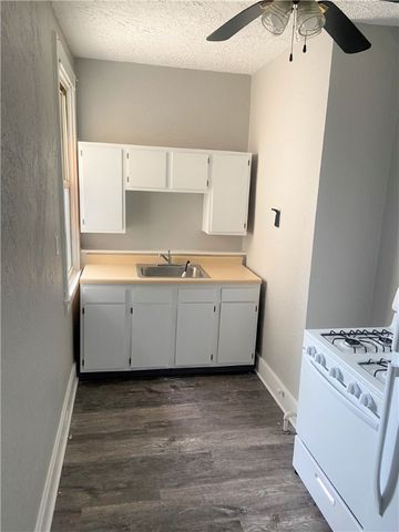 125 Margaret St, Mt Oliver, PA 15210