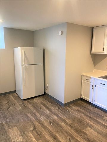 125 Margaret St, Mt Oliver, PA 15210