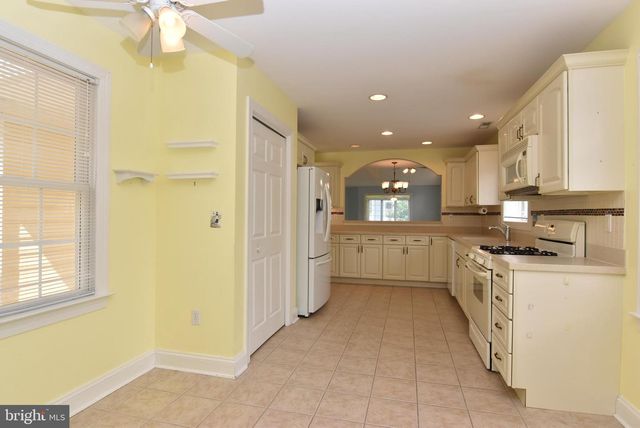 33860 WATERSIDE DR, Frankford, DE 19945