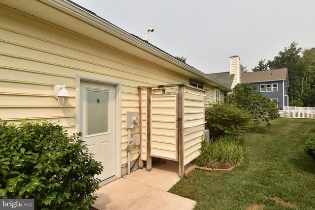 33860 WATERSIDE DR, Frankford, DE 19945