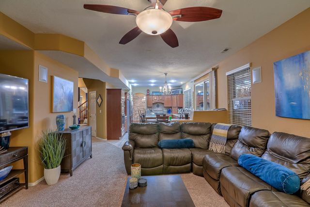 1504 Corte Castellana SE, Rio Rancho, NM 87124