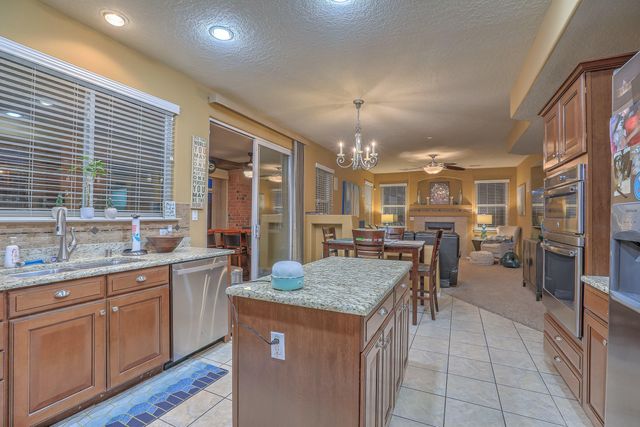 1504 Corte Castellana SE, Rio Rancho, NM 87124