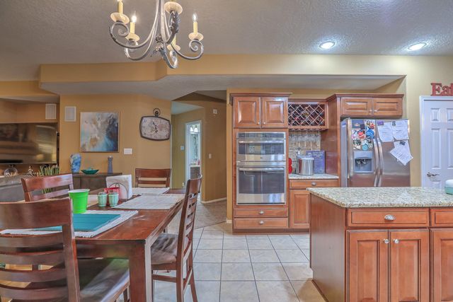 1504 Corte Castellana SE, Rio Rancho, NM 87124