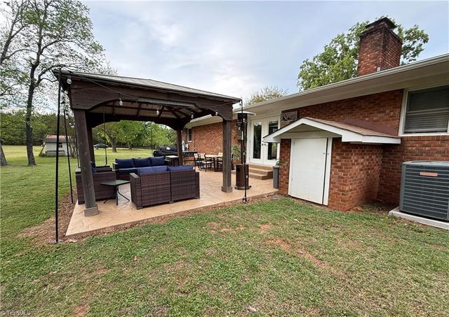 136 Fuller Mill Road S, Trinity, NC 27370