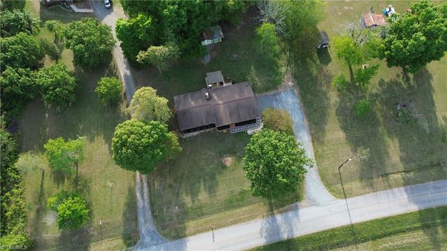 136 Fuller Mill Road S, Trinity, NC 27370