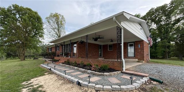 136 Fuller Mill Road S, Trinity, NC 27370