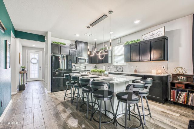 1621 SAM RODRIGUEZ, El Paso, TX 79928