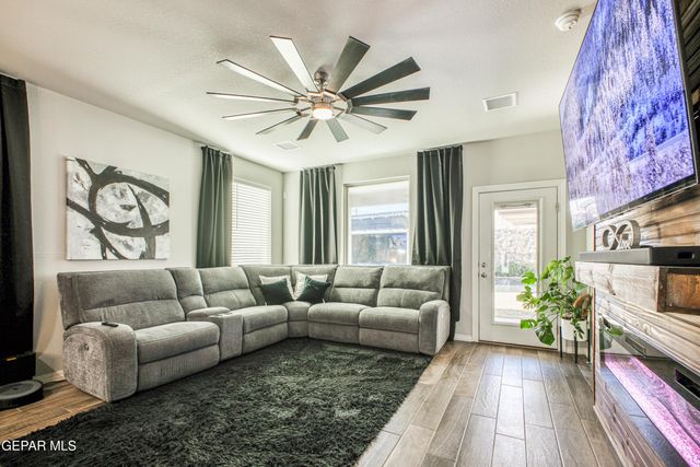 1621 SAM RODRIGUEZ, El Paso, TX 79928