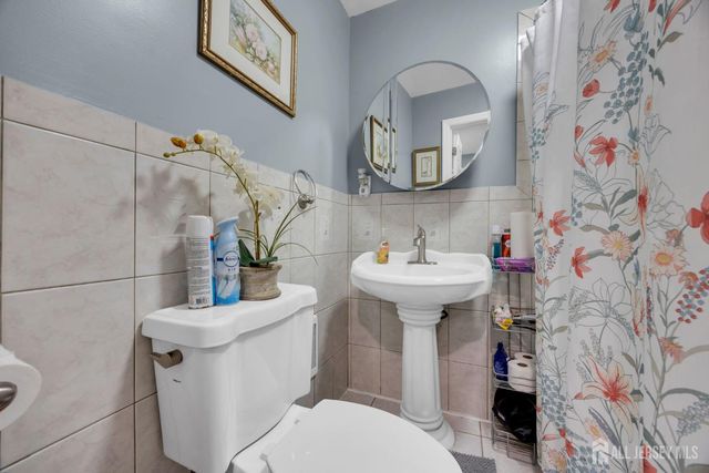 135 Brighton Avenue, Perth Amboy, NJ 08861