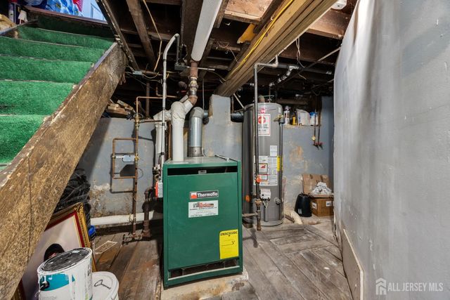 135 Brighton Avenue, Perth Amboy, NJ 08861