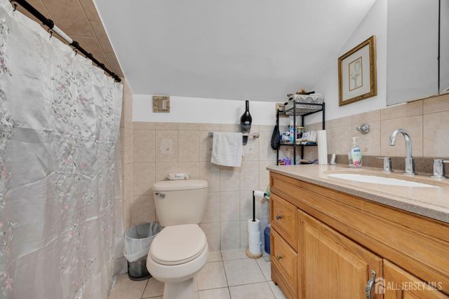 135 Brighton Avenue, Perth Amboy, NJ 08861