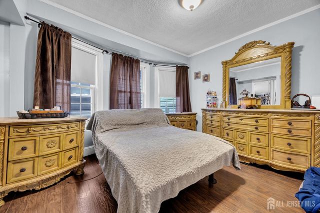 135 Brighton Avenue, Perth Amboy, NJ 08861