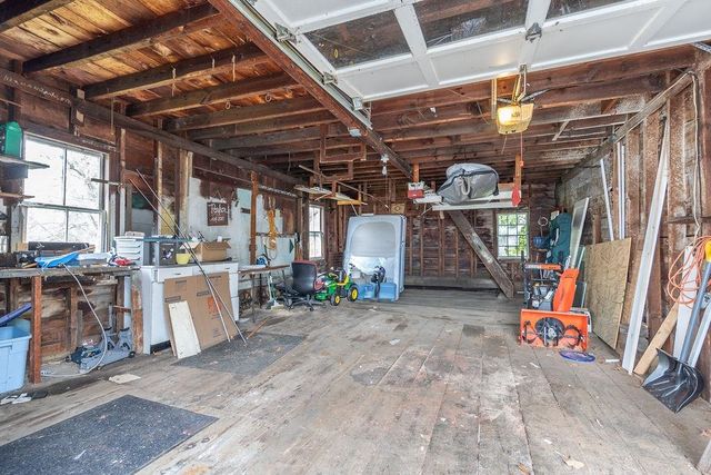 283 Chesley Hill Road, Rochester, NH 03839