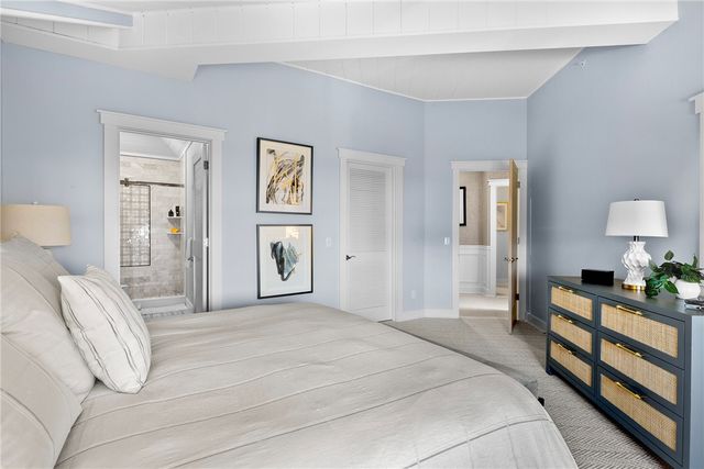 125 Cory's Lane, Portsmouth, RI 02871