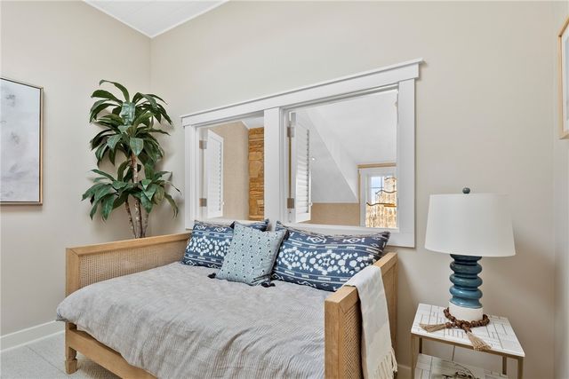 125 Cory's Lane, Portsmouth, RI 02871