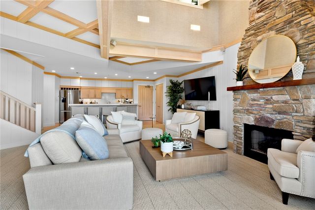 125 Cory's Lane, Portsmouth, RI 02871