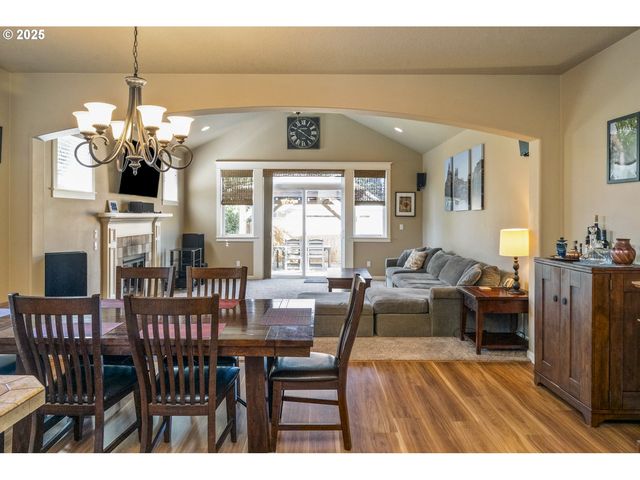 18515 ALADDIN Way, Oregon City, OR 97045