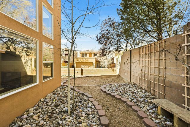 13201 Pine Forest Place NE, Albuquerque, NM 87111