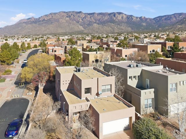 13201 Pine Forest Place NE, Albuquerque, NM 87111