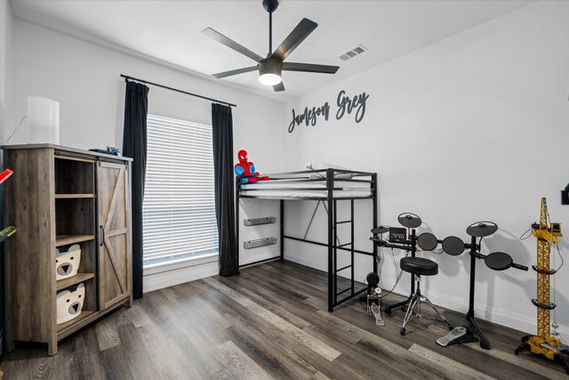 222 Meadowlark Drive, Wills Point, TX 75169