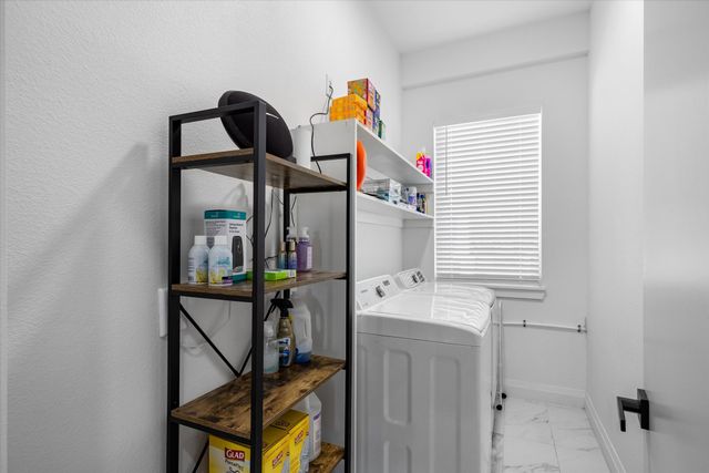 222 Meadowlark Drive, Wills Point, TX 75169