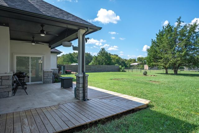 222 Meadowlark Drive, Wills Point, TX 75169