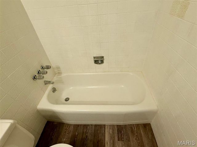 1370 Flicker Drive, Florissant, MO 63031