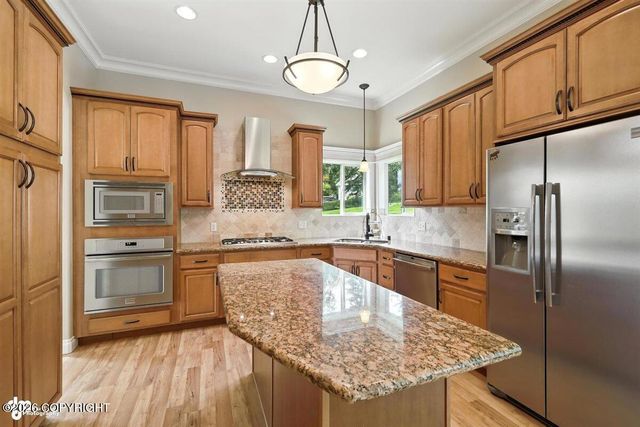 5620 S Hanson Loop, Wasilla, AK 99623