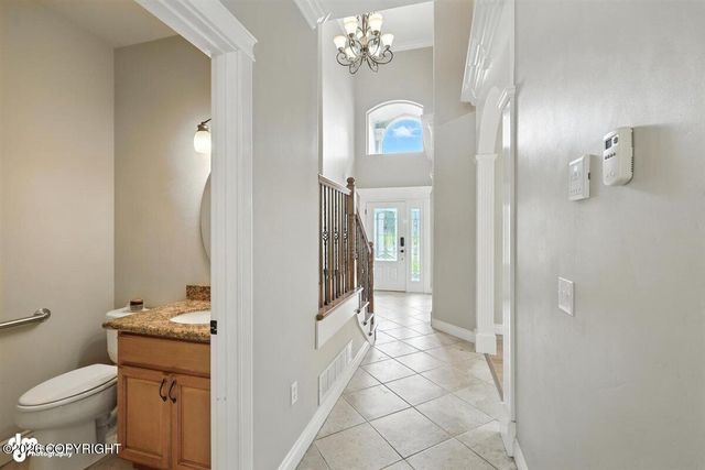 5620 S Hanson Loop, Wasilla, AK 99623