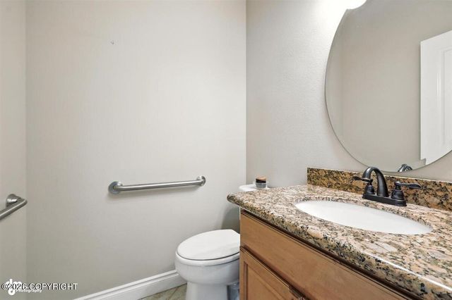 5620 S Hanson Loop, Wasilla, AK 99623