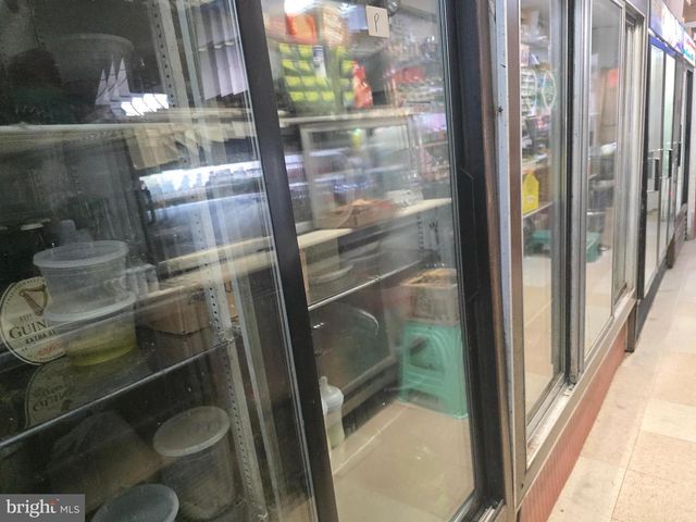 6001 UPLAND ST, Philadelphia, PA 19142