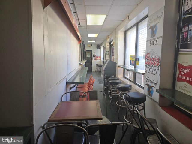 6001 UPLAND ST, Philadelphia, PA 19142