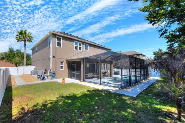 232 MAGNETA LOOP, Auburndale, FL 33823