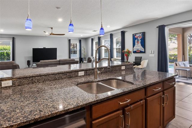 232 MAGNETA LOOP, Auburndale, FL 33823
