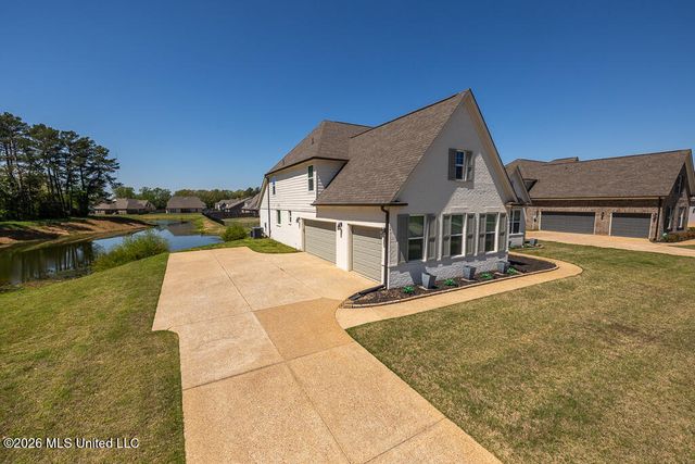 467 Ruskin Loop, Hernando, MS 38632