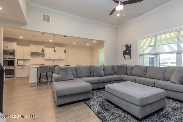 467 Ruskin Loop, Hernando, MS 38632